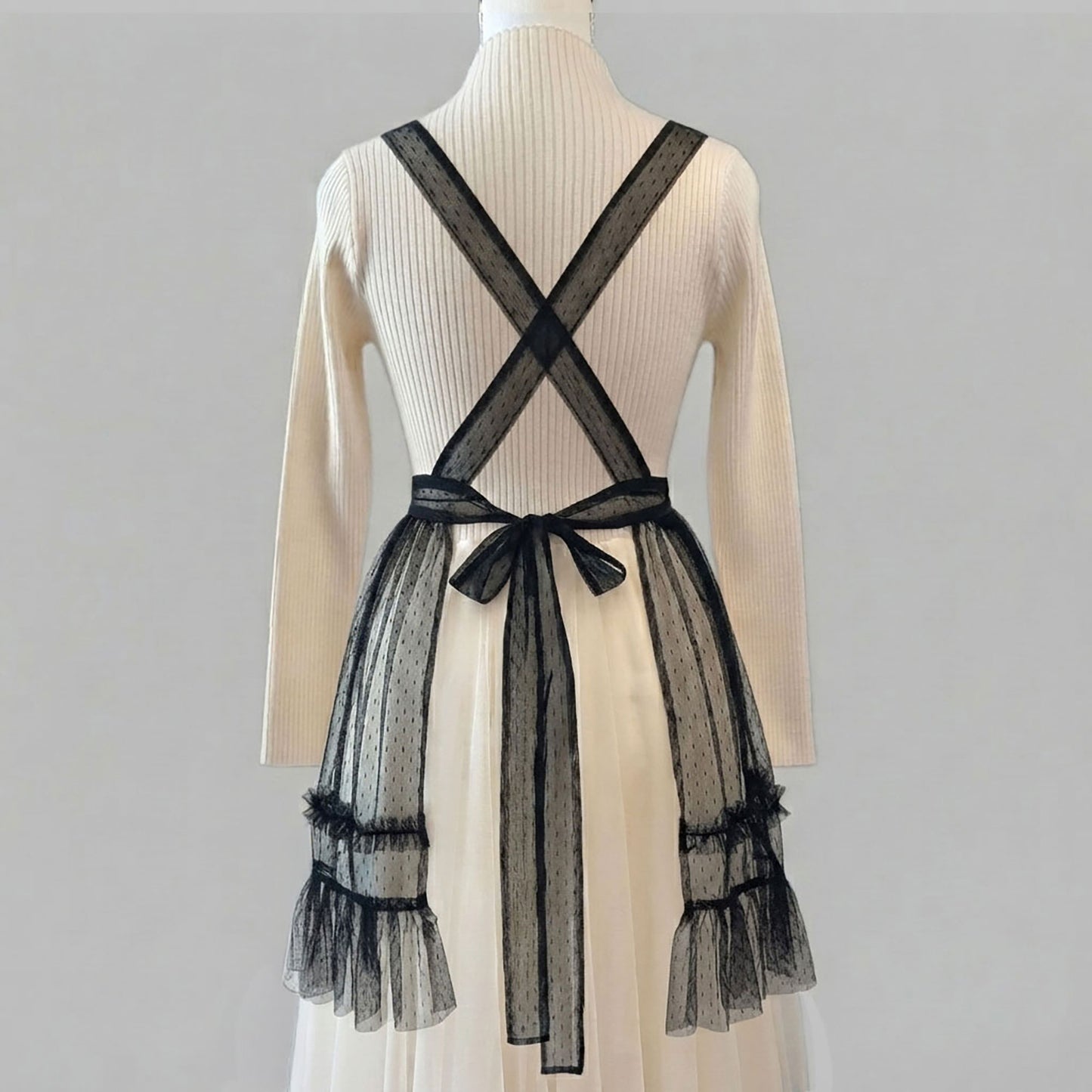 Handmade Sheer Lace Apron – Decorative Lolita/Gothic Dress Accessory