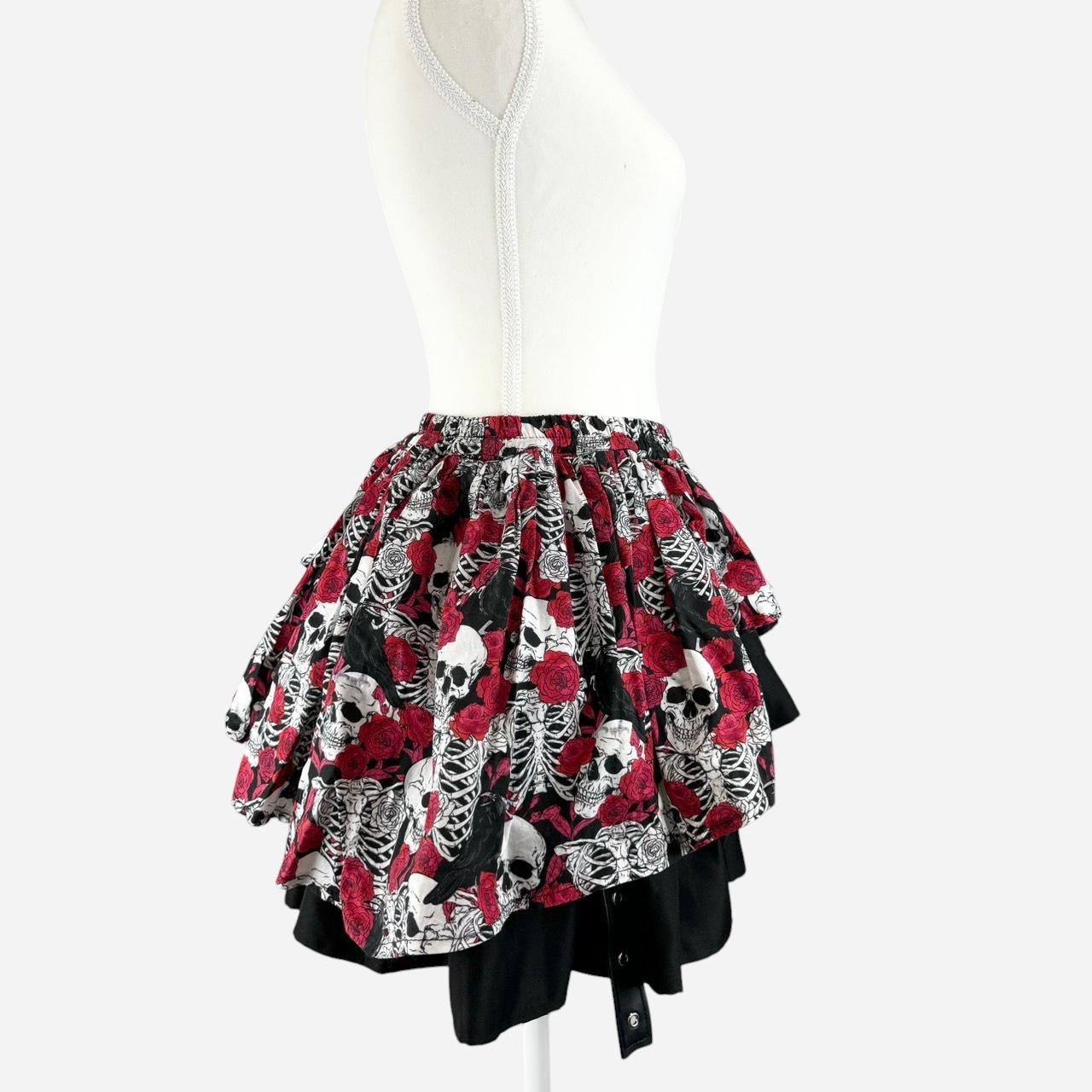 Asymmetrical Layers Skull Print Skort (Shorts)