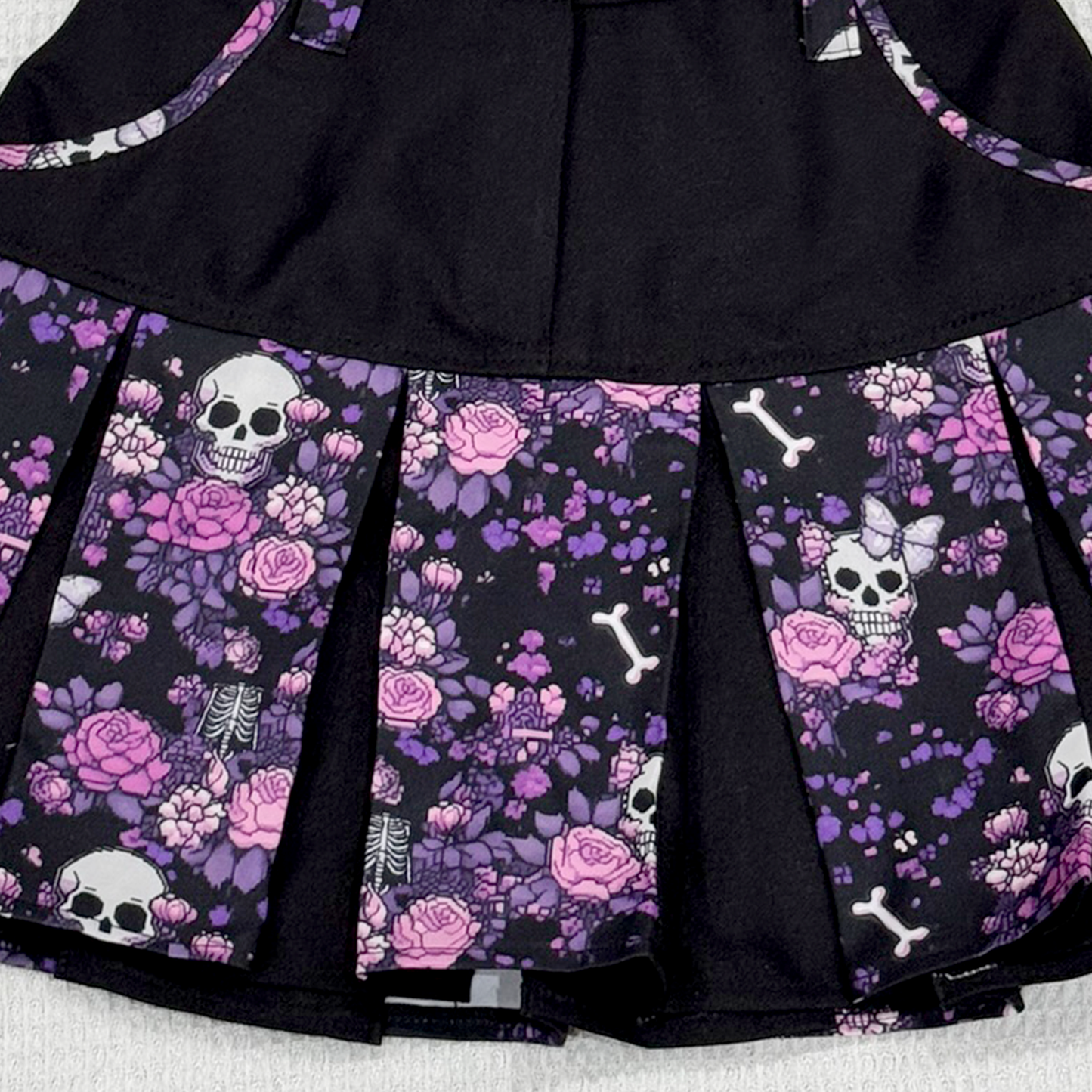 Black and Purple Pixel Floral Skeleton Pleated Skirt