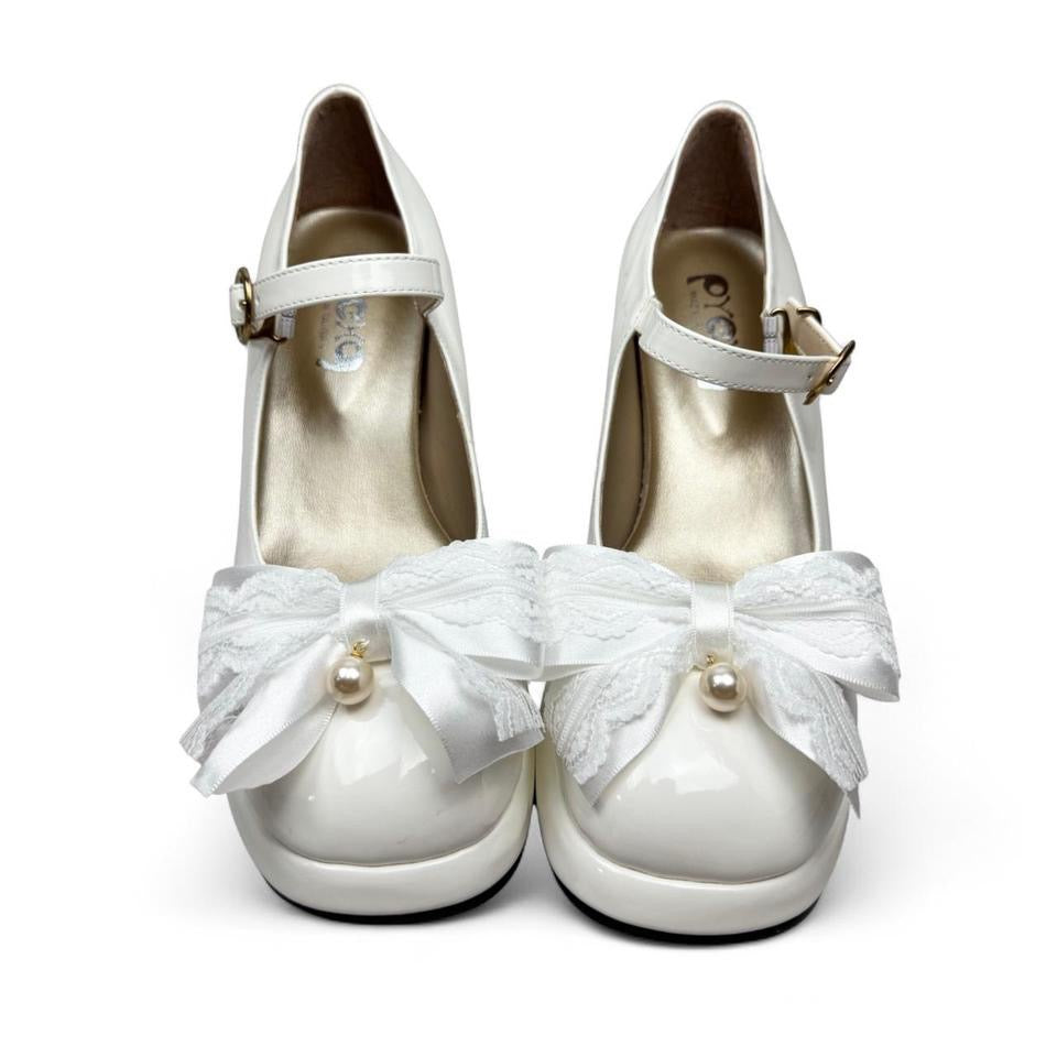 White lace bow Mary Jane heels