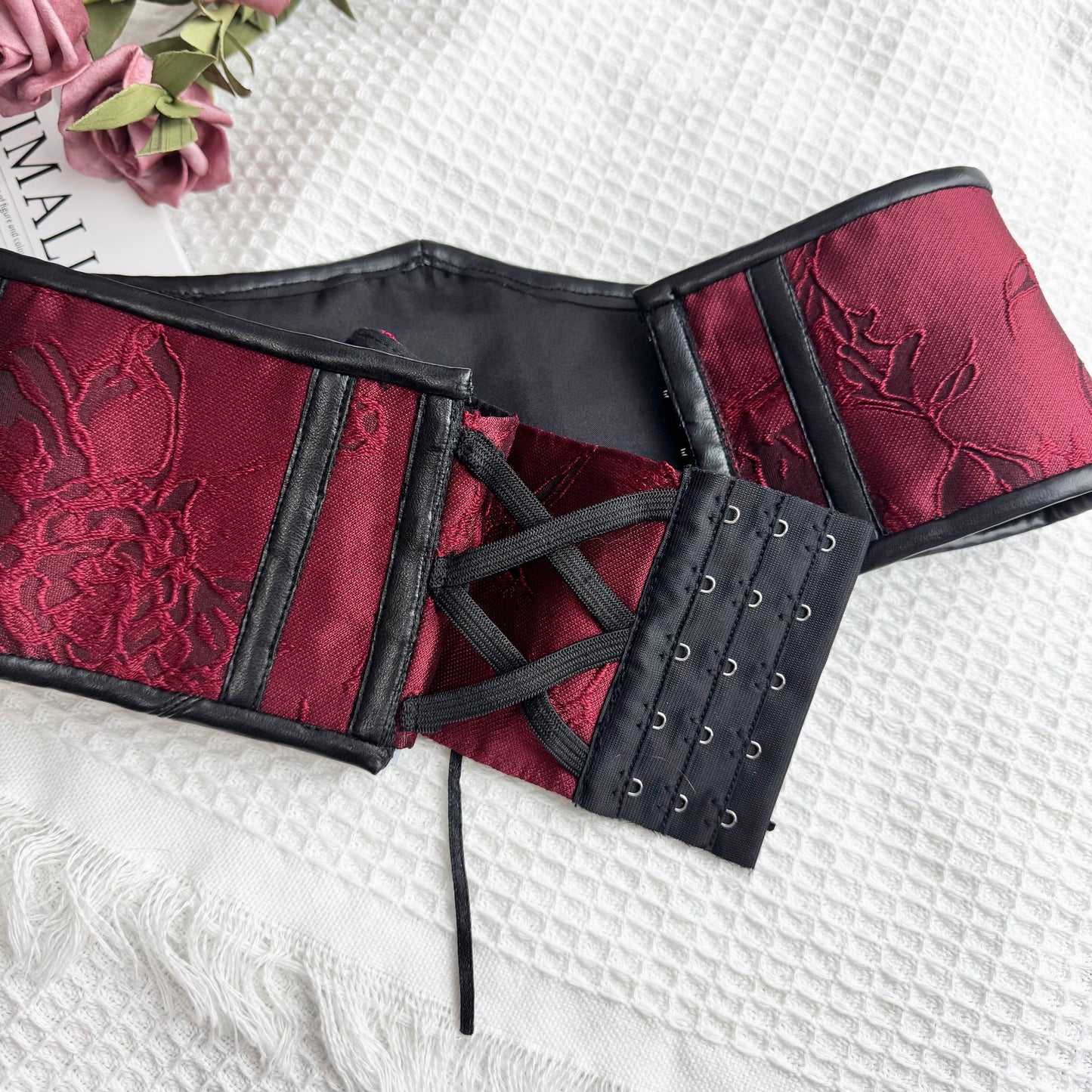 Floral Shadow Pattern Red and Black Waist Croset Belt