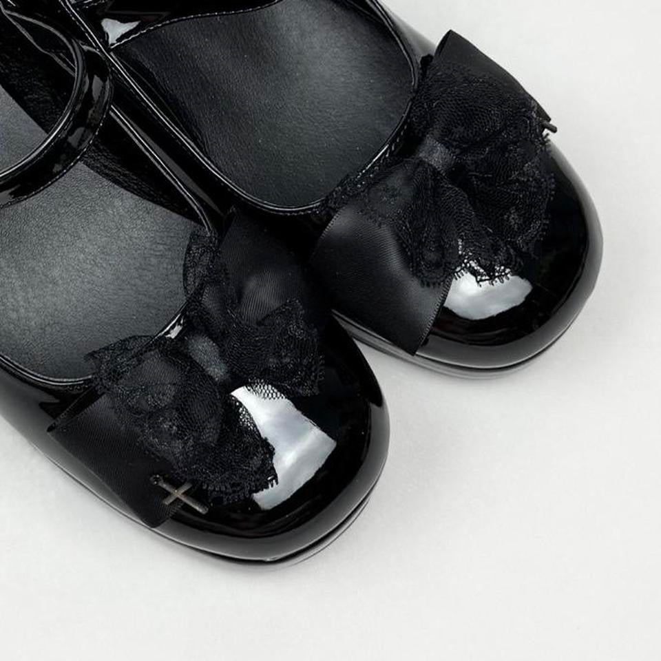 Black Bow Patent Leathe Platform Mary Janes.